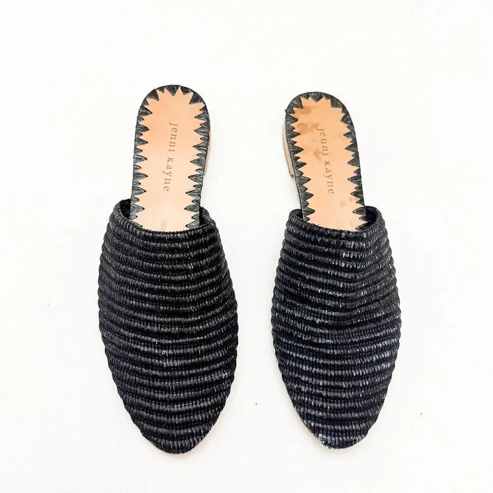 Jenni Kayne Women's Black Raffia Woven Mules Flat Shoes Size 39 EUC